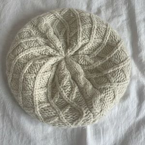 Zara Knitted beige beret